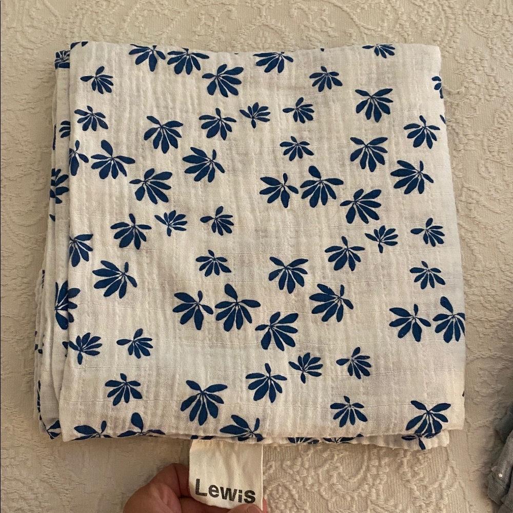 Lewis White and Blue Floral Blanket